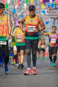 BIB: 472, 42197
                            <button type="button" onclick="openModal(9855532)" class="btn btn-primary btn-sm float-right btn-popup" data-toggle="modal" data-target=".modal-high-quality">
                        <i class="fas fa-shopping-cart"></i> Add to Cart
                    </button>
                                            <button type="button" onclick="isThisMe(9855532, true)" class="btn btn-success btn-sm float-right btn-popup btn-isme hidden" data-toggle="tooltip" data-placement="bottom" title="นี่คือรูปของคุณใช่ไหม คลิกที่นี่เพื่อเอาเข้าอัลบั้ม">
                        <i class="fas fa-plus"></i> Add to album
                    </button>
                    <button type="button" onclick="isThisMe(9855532, false)" class="btn btn-warning btn-sm float-right btn-popup btn-isnotme hidden">
                        <i class="fas fa-ban"></i> Remove from album
                    </button>